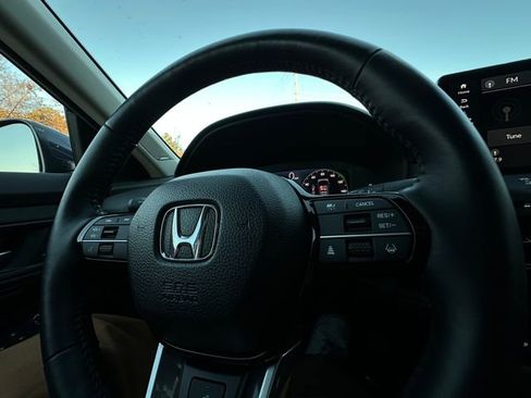 Used 2025 Honda Accord Touring image 20