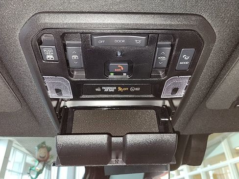 New 2026 Toyota Tundra Platinum w/ TRD Off-Road Package image 22