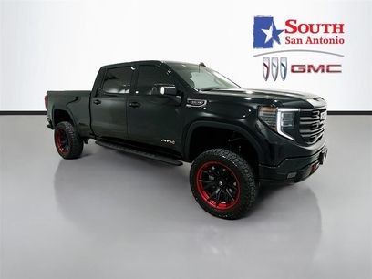 Certified 2025 GMC Sierra 1500 AT4 w/ AT4 Premium Package