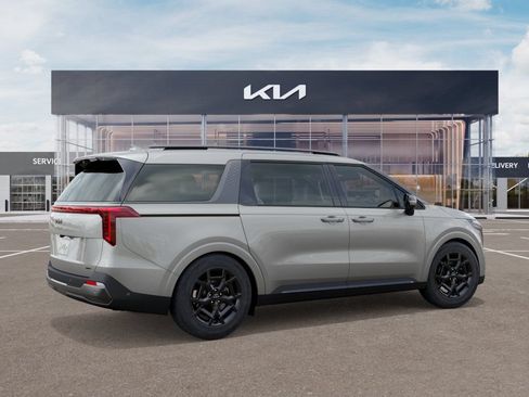 New 2027 Kia Carnival SX Prestige FWD image 6