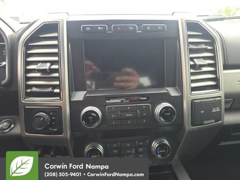 Used 2019 Ford F350 Platinum w/ Platinum Ultimate Package AWD/4WD image 16