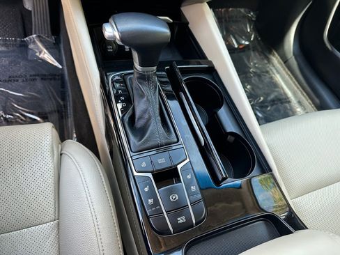 Used 2017 Kia Cadenza Technology FWD image 29
