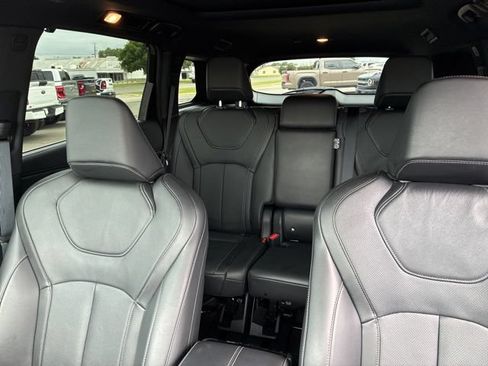 Used 2025 INFINITI QX60 Luxe w/ Black Edition AWD/4WD image 23