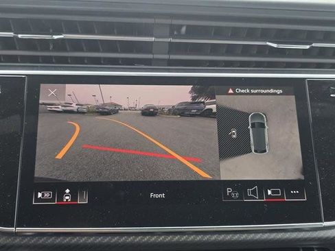 New 2026 Audi SQ8 Prestige image 8