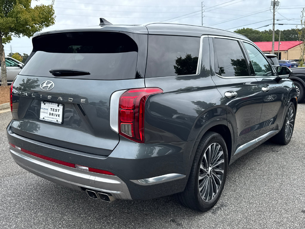 Used 2023 Hyundai Palisade Calligraphy w/ Cargo Package FWD image 36