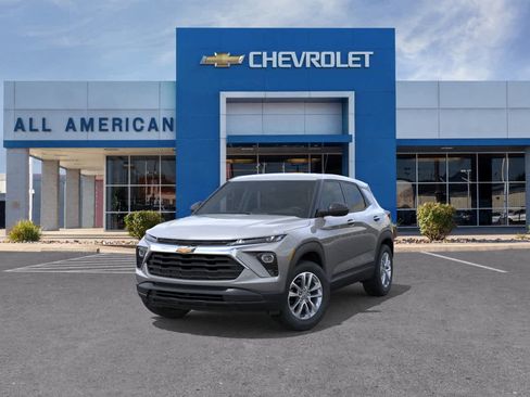 New 2026 Chevrolet TrailBlazer LS w/ LS Convenience Package FWD image 8