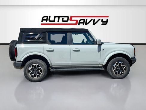 Used 2021 Ford Bronco Outer Banks AWD/4WD image 8