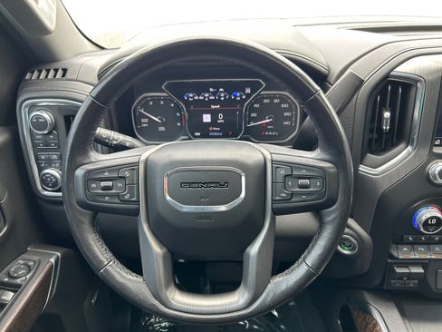 Used 2021 GMC Sierra 1500 Denali w/ Denali Ultimate Package AWD/4WD image 12
