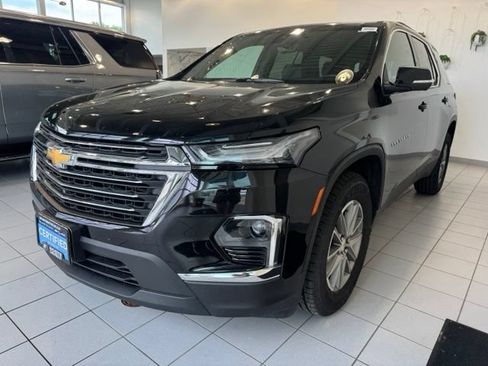 Certified 2023 Chevrolet Traverse LT w/ Rear Camera Mirror Package AWD/4WD image 38