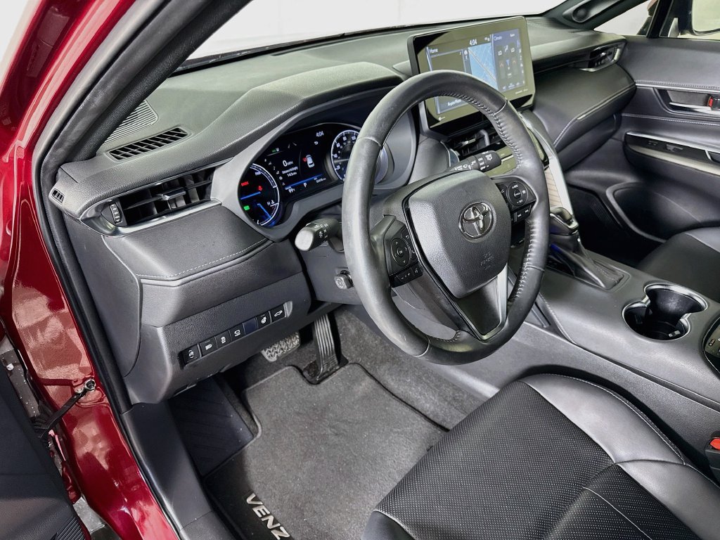Used 2021 Toyota Venza Limited AWD/4WD image 9