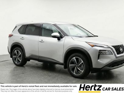 Used 2025 Nissan Rogue SV