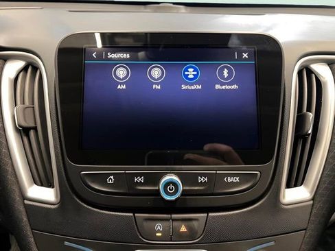 Used 2024 Chevrolet Malibu LT image 21