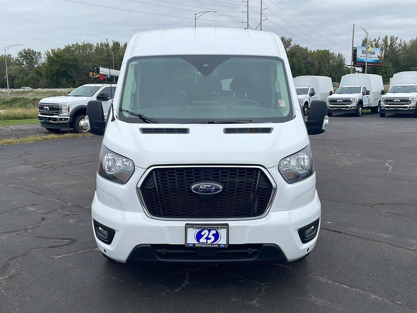 Used 2025 Ford Transit 350 XLT RWD image 8
