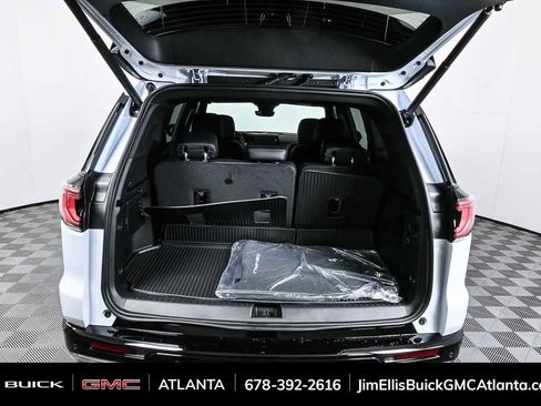 New 2026 GMC Acadia Denali w/ Super Cruise Package FWD image 32
