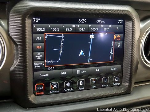 Used 2021 Jeep Wrangler Unlimited Sahara w/ Dual Top Group image 13