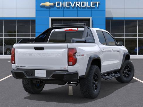 New 2025 Chevrolet Colorado ZR2 w/ Midnight Edition AWD/4WD image 4