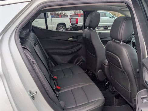 Used 2025 Buick Encore GX Avenir w/ Avenir Technology Package image 13