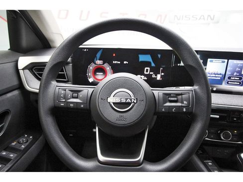 New 2026 Nissan Kicks S image 11