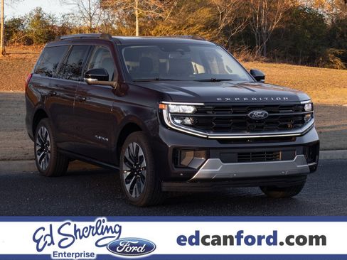 New 2025 Ford Expedition Platinum w/ Driver's Package image 1
