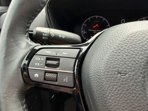 Used 2023 Honda CR-V EX-L image 5