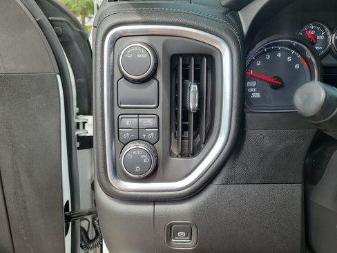 Used 2020 Chevrolet Silverado 1500 RST w/ RST Value Package RWD image 19