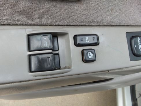 Used 2001 Toyota Tacoma 4x4 Xtracab V6 image 62