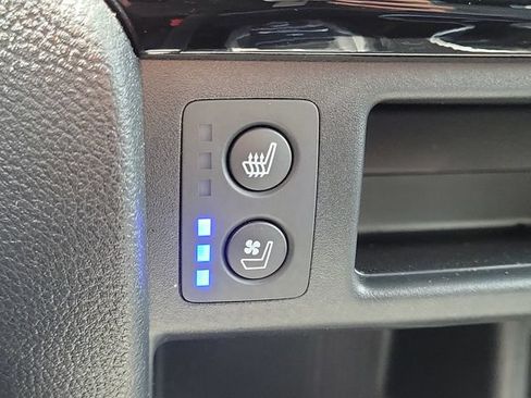 Used 2025 Honda Ridgeline Black Edition image 28