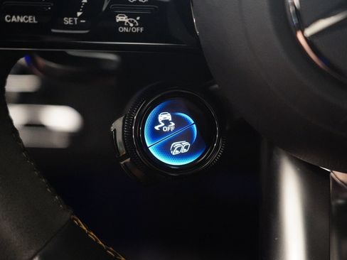 Certified 2025 Mercedes-Benz AMG GT 63 image 19
