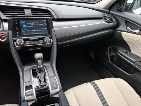 Used 2017 Honda Civic EX image 16