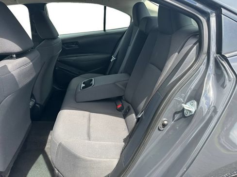 Used 2024 Toyota Corolla LE FWD image 38