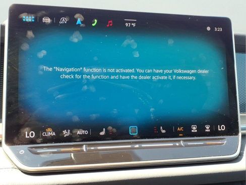 Certified 2025 Volkswagen Tiguan SE AWD/4WD image 17