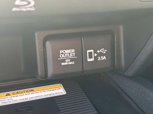 Used 2022 Honda Pilot Elite image 35