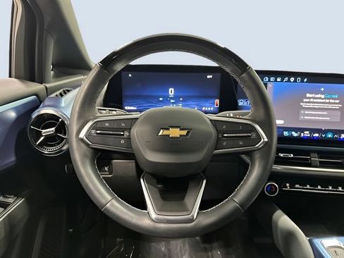 Used 2024 Chevrolet Equinox EV LT w/ Active Safety Package 3 FWD image 18