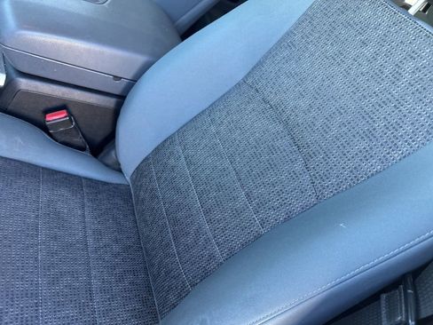 Used 2019 RAM 1500 Big Horn image 3