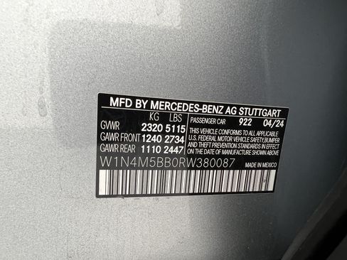 Certified 2024 Mercedes-Benz GLB 35 AMG 4MATIC image 34