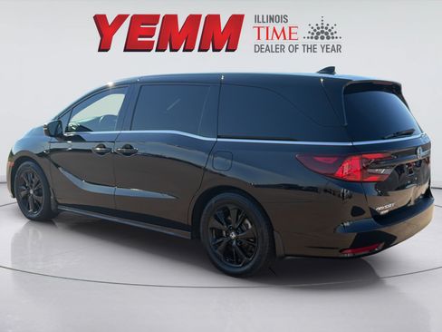 Used 2023 Honda Odyssey Sport image 5