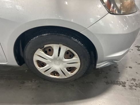 Used 2011 Honda Fit image 15