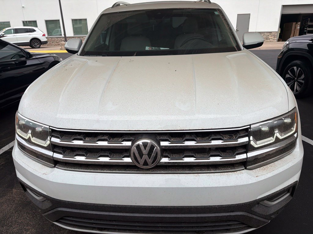 Used 2018 Volkswagen Atlas SEL FWD image 2