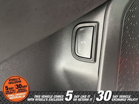 Certified 2025 Chevrolet Equinox ACTIV w/ Safety and Technology Package image 29