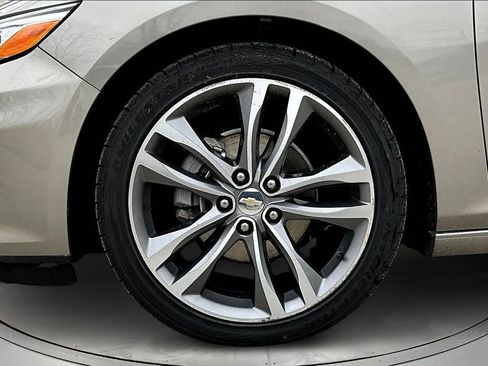 Used 2024 Chevrolet Malibu LT image 33