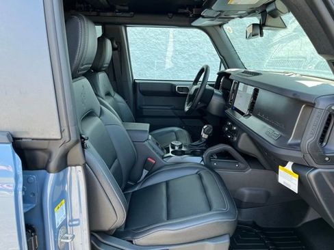 New 2025 Ford Bronco Badlands AWD/4WD image 7