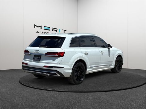 Used 2021 Audi Q7 3.0T Premium w/ Convenience Package AWD/4WD image 9