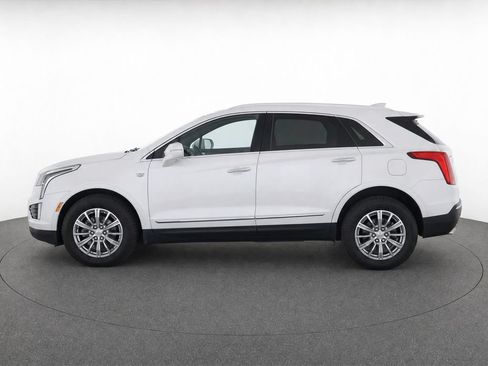 Used 2019 Cadillac XT5 FWD image 6