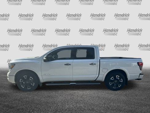 Used 2024 Nissan Titan Platinum Reserve w/ Moonroof Package image 5