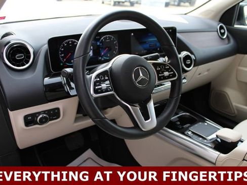 Used 2021 Mercedes-Benz GLA 250 4MATIC image 2