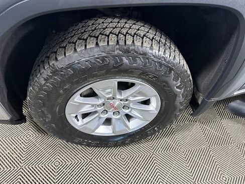 Used 2024 GMC Sierra 1500 Pro w/ Pro Value Package image 10