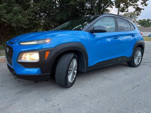 Used 2018 Hyundai Kona SEL image 3