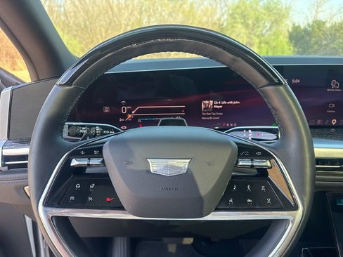 Used 2025 Cadillac Escalade IQ Sport 1 image 16