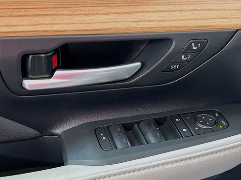 New 2026 Toyota Grand Highlander AWD image 16