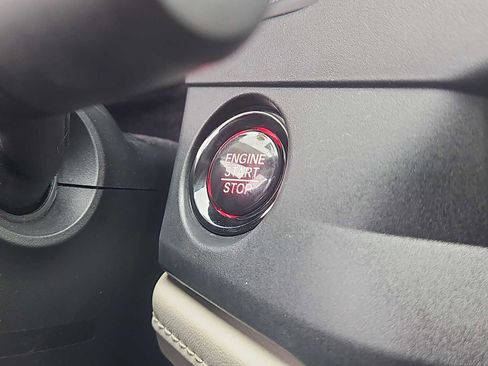 Certified 2025 Honda Accord LX image 19